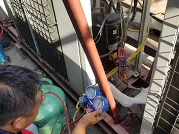 R32空调充氟操作规范及注意事项